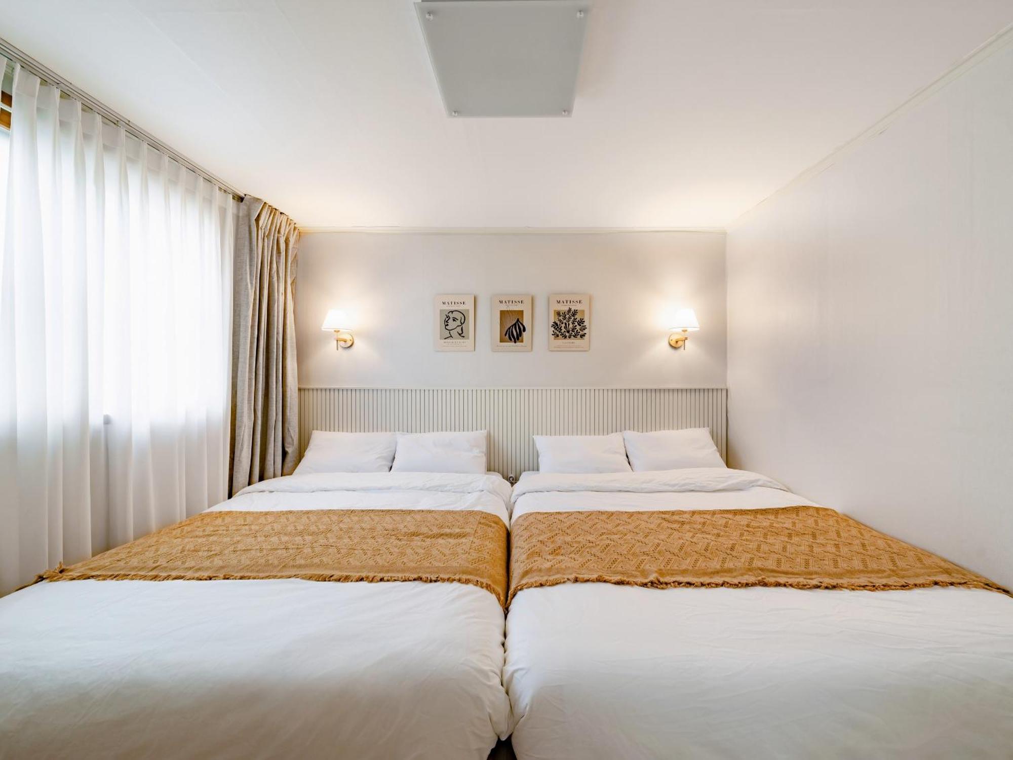 Luna Apartment *