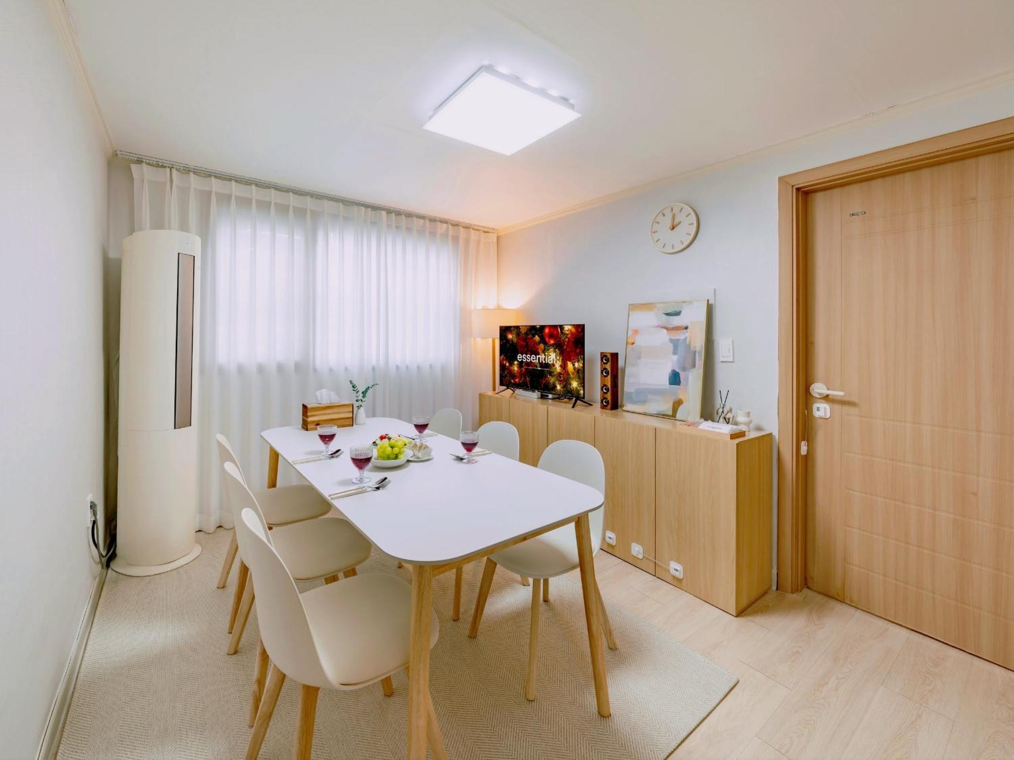 Luna Apartment Seoul
